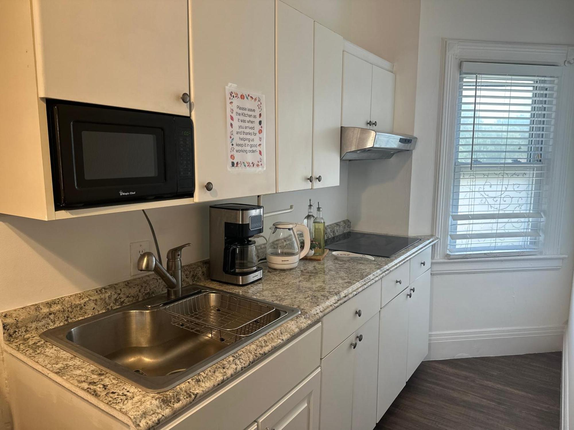 Cozy Private Bedrooms Kitchen Wifi Englewood Exterior photo